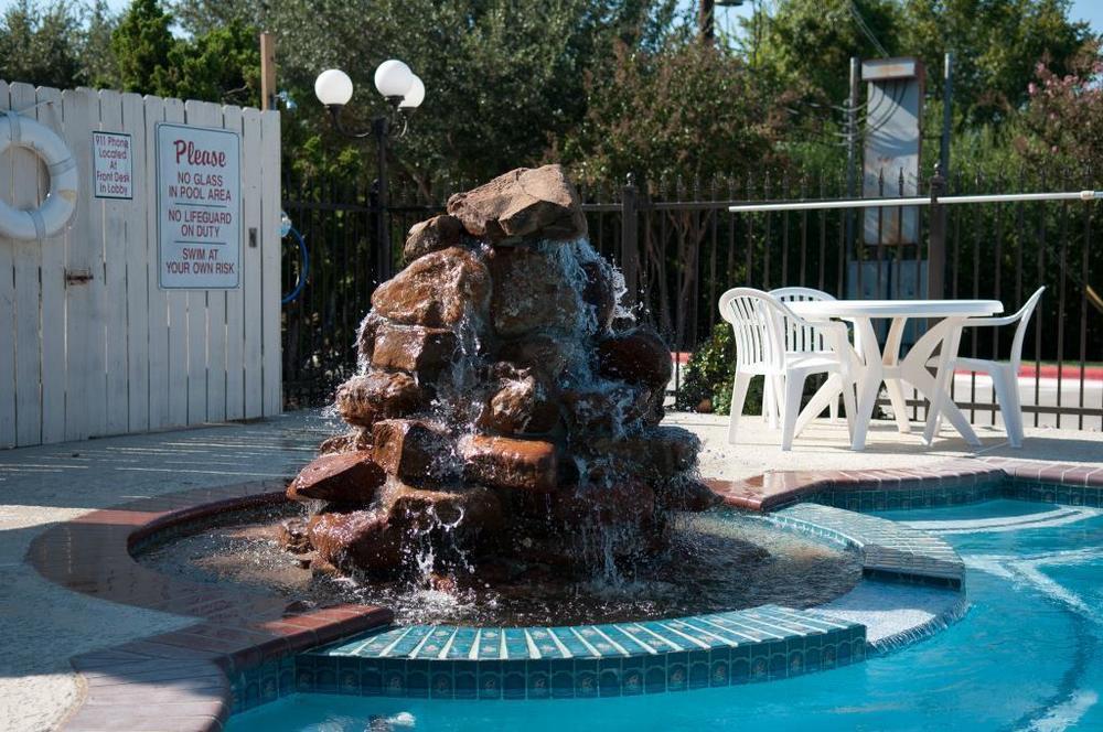 Best Western Inn Of Brenham Exteriér fotografie